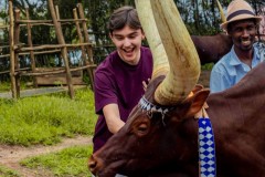 Pic-137-Tangen-School-Student-Meeting-Inyambo-Cow1