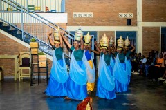 Pic-88-RCCS-Students-Rwandan-Cultural-Experience-Ceremony